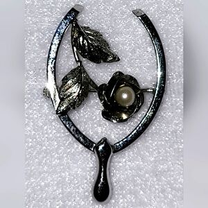 Vintage Bond Boyd Sterling Silver Pearl  Rosette Wishbone Brooch / Pin